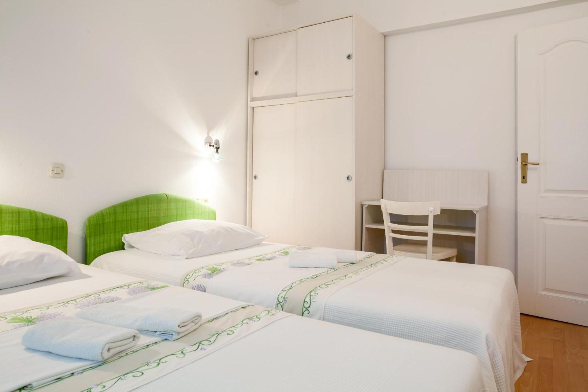 Apartments Leut 80M From The Sea พอดโกรา ห้อง รูปภาพ
